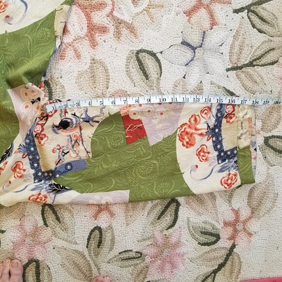 Citron Silk Tunic Top with Asian Motif - Picture 6 of 16